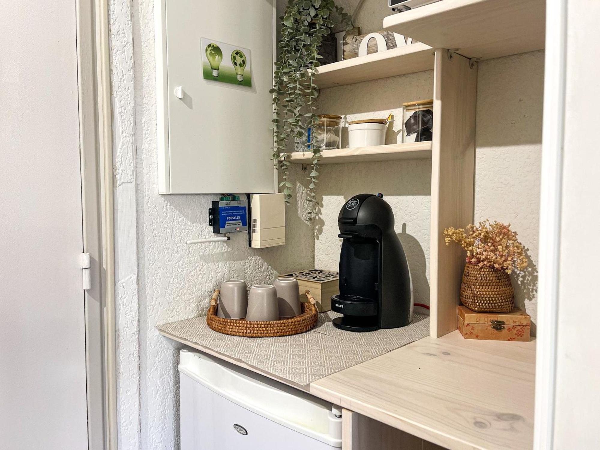 Apartamento Ideal Para Parejas En Enveitg Ngoại thất bức ảnh
